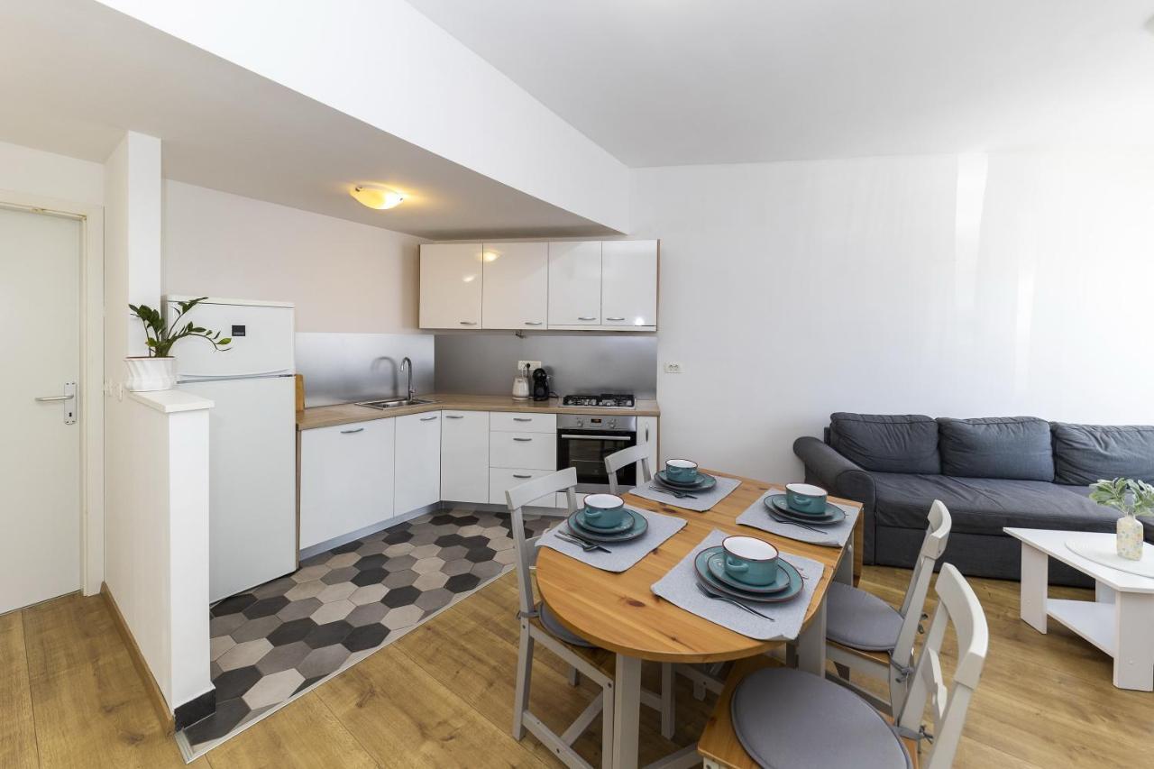 Apartment 23 And 25 With Free Private Parking Zadar